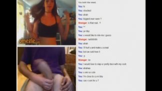 Omegle yayını açıp boşalan çift