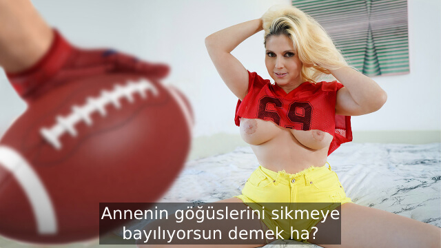 Üvey Oğlunun Başarılı Olabilmesi İçin Amcığından Vazgeçiyor